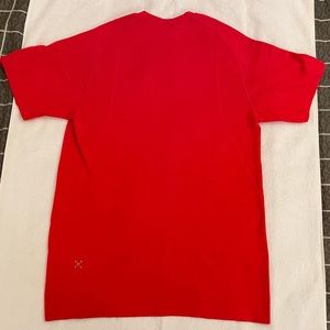 Lululemon New Year training T-Shirt